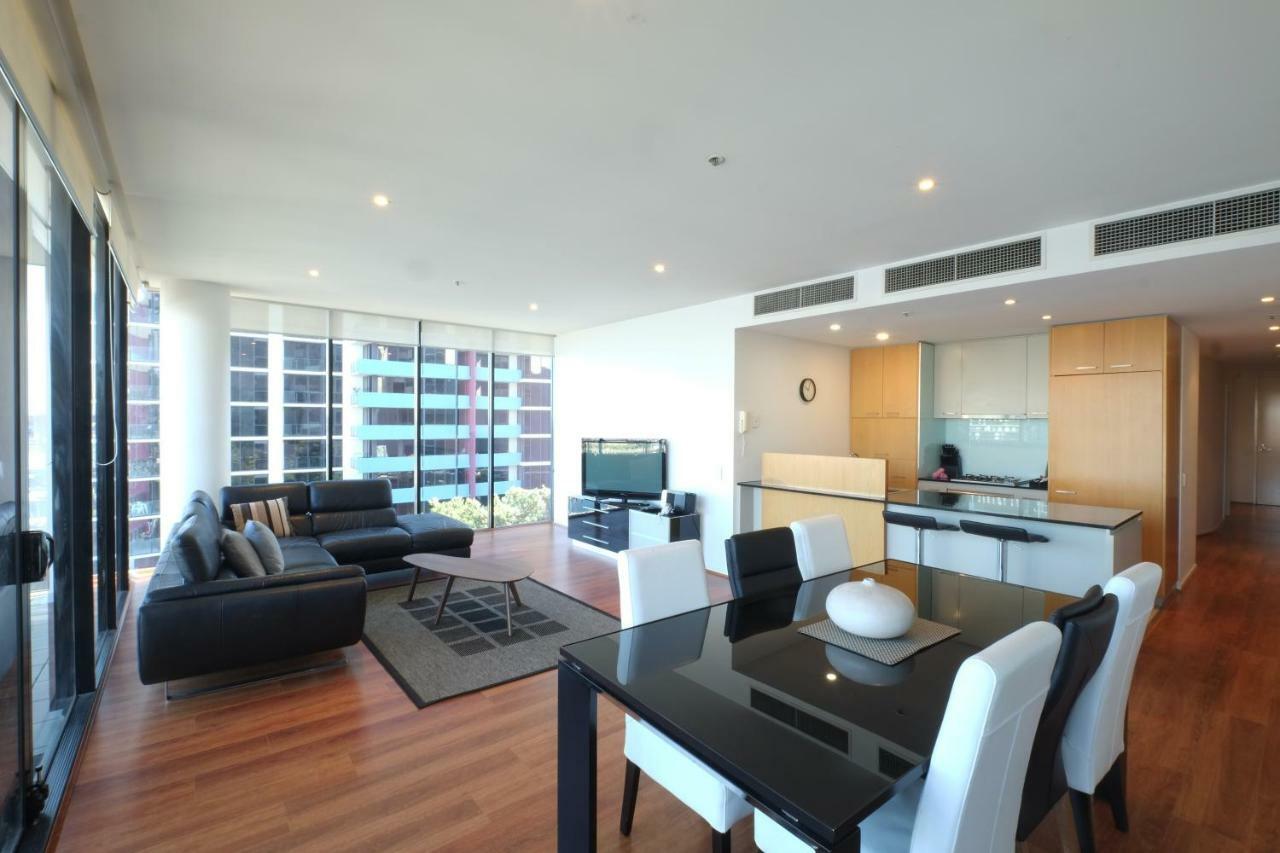 Acd Apartments Melbourne Bagian luar foto