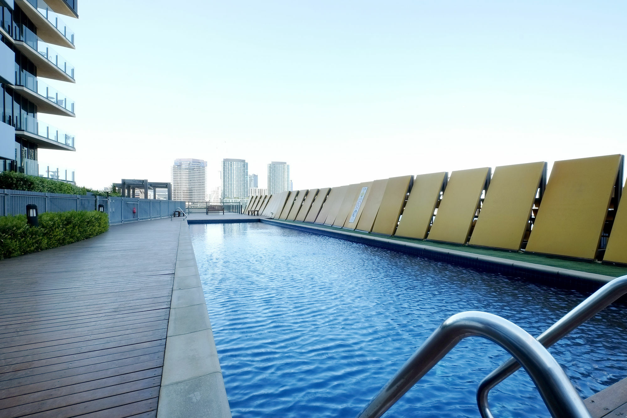Acd Apartments Melbourne Bagian luar foto
